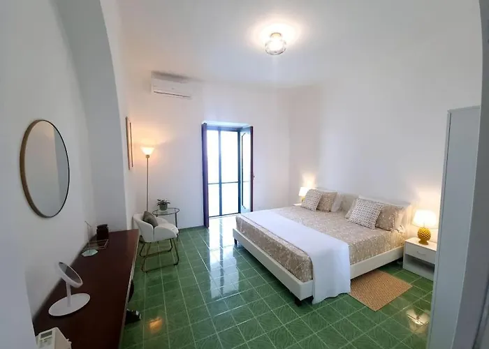 Casa Intiso - Two Double Bedroom * Positano