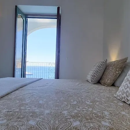 Casa Intiso - Two Double Bedroom * Positano